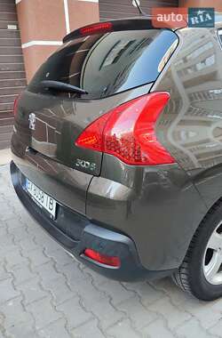 Внедорожник / Кроссовер Peugeot 3008 2010 в 