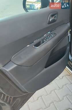 Внедорожник / Кроссовер Peugeot 3008 2010 в 