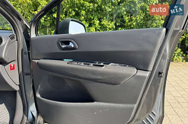 Внедорожник / Кроссовер Peugeot 3008 2012 в 