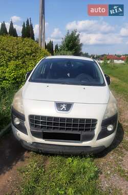 Внедорожник / Кроссовер Peugeot 3008 2012 в Белогородке