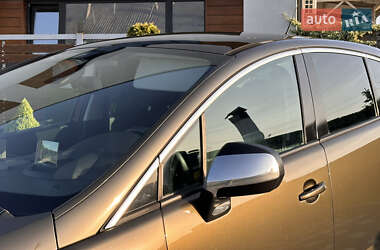 Внедорожник / Кроссовер Peugeot 3008 2011 в 