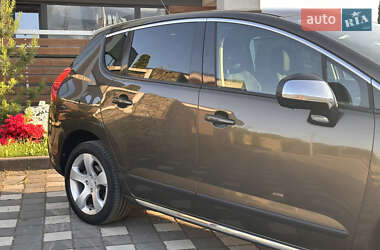Внедорожник / Кроссовер Peugeot 3008 2011 в 