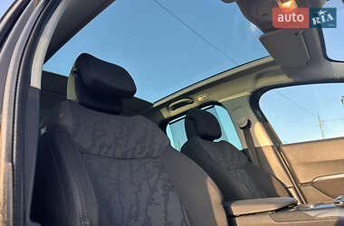 Внедорожник / Кроссовер Peugeot 3008 2011 в 