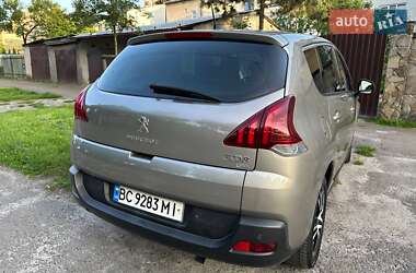 Позашляховик / Кросовер Peugeot 3008 2014 в 