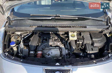 Внедорожник / Кроссовер Peugeot 3008 2009 в 
