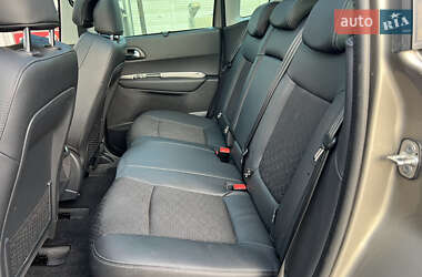 Внедорожник / Кроссовер Peugeot 3008 2015 в 