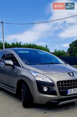 Позашляховик / Кросовер Peugeot 3008 2011 в Чернівцях