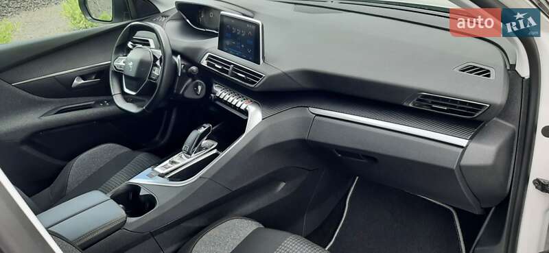 Внедорожник / Кроссовер Peugeot 3008 2018 в Хмельницком