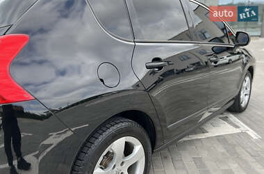 Внедорожник / Кроссовер Peugeot 3008 2012 в 