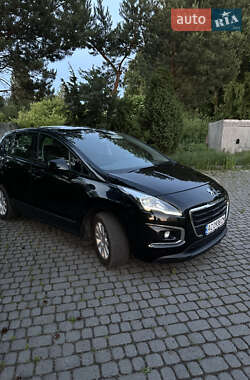 Позашляховик / Кросовер Peugeot 3008 2014 в 