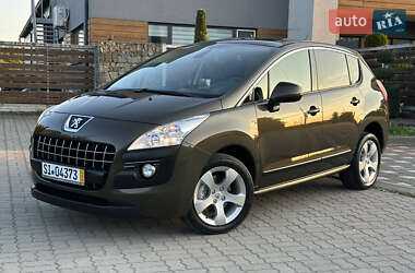 Внедорожник / Кроссовер Peugeot 3008 2011 в 