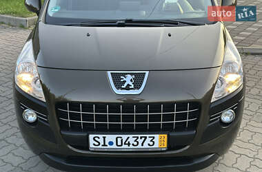 Внедорожник / Кроссовер Peugeot 3008 2011 в 