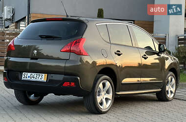 Внедорожник / Кроссовер Peugeot 3008 2011 в 