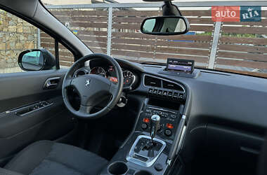 Внедорожник / Кроссовер Peugeot 3008 2011 в 