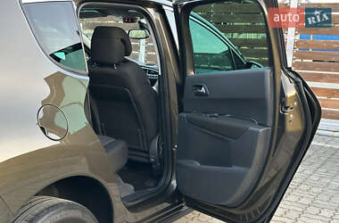 Внедорожник / Кроссовер Peugeot 3008 2011 в 