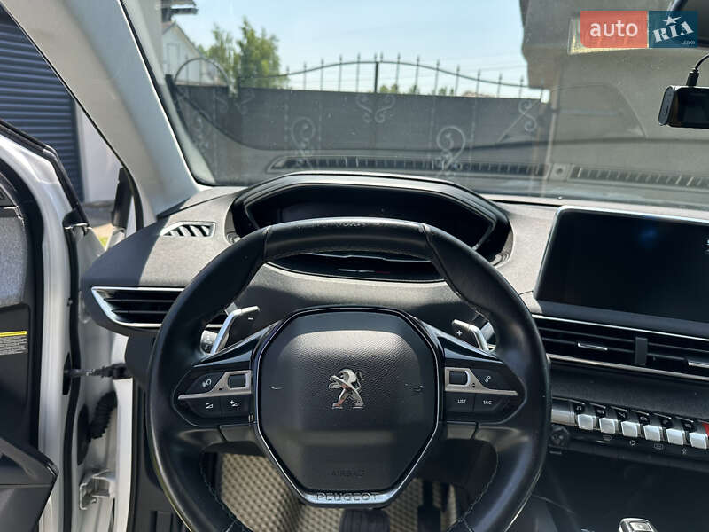 Позашляховик / Кросовер Peugeot 3008 2017 в Шепетівці