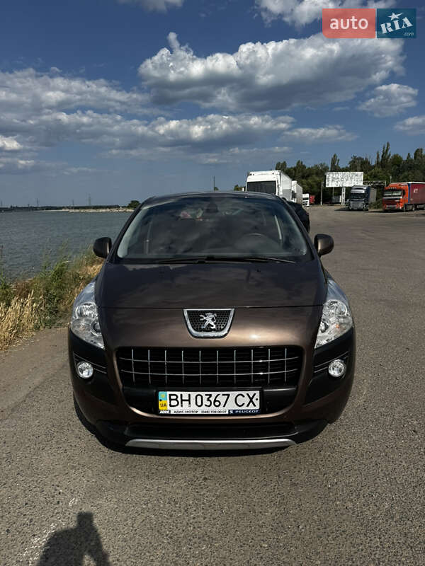 Peugeot 3008 2013