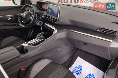 Внедорожник / Кроссовер Peugeot 3008 2020 в 