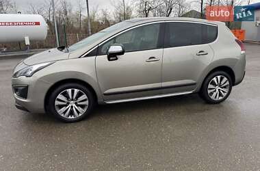 Позашляховик / Кросовер Peugeot 3008 2016 в Чернівцях