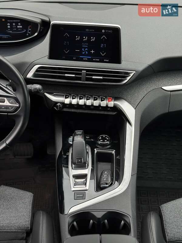 Позашляховик / Кросовер Peugeot 3008 2018 в Києві