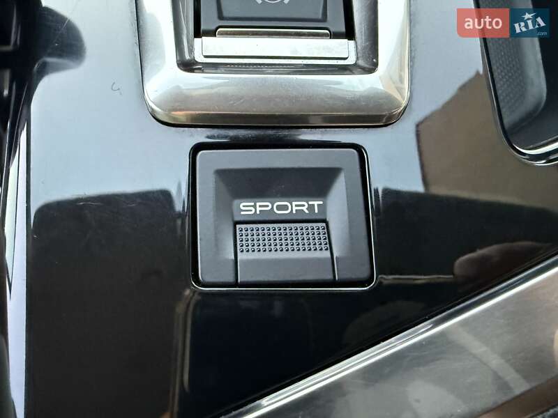 Позашляховик / Кросовер Peugeot 3008 2020 в Стрию