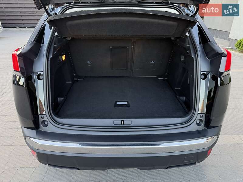 Позашляховик / Кросовер Peugeot 3008 2020 в Стрию
