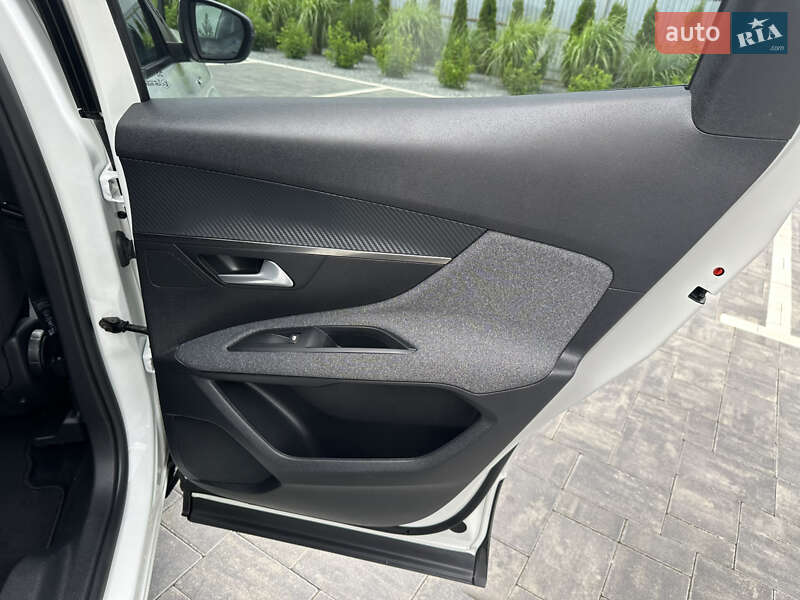 Позашляховик / Кросовер Peugeot 3008 2019 в Лопатині