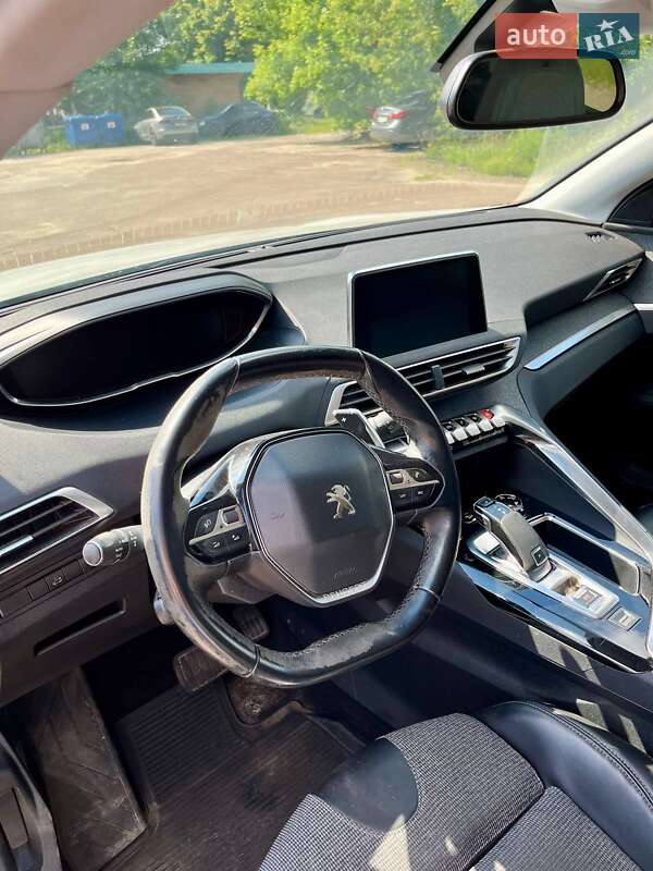 Позашляховик / Кросовер Peugeot 3008 2017 в Києві фото 5 Позашляховик / Кросовер Peugeot 3008 2017 в Києві