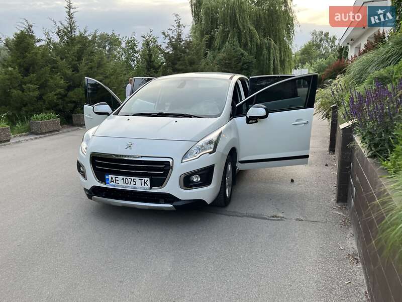 Позашляховик / Кросовер Peugeot 3008 2013 в Дніпрі