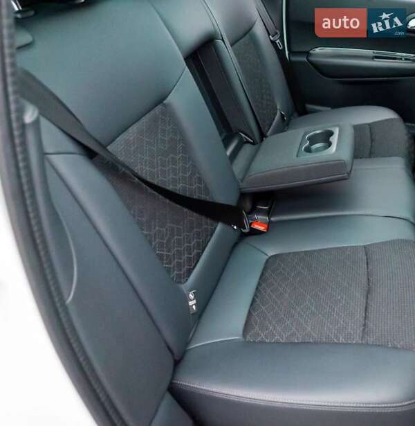 Позашляховик / Кросовер Peugeot 3008 2016 в Харкові