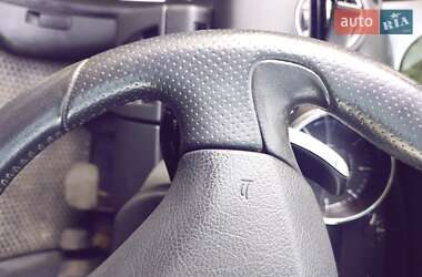 Позашляховик / Кросовер Peugeot 3008 2010 в 