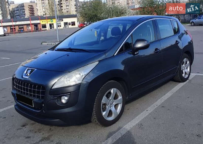Peugeot 3008 2012