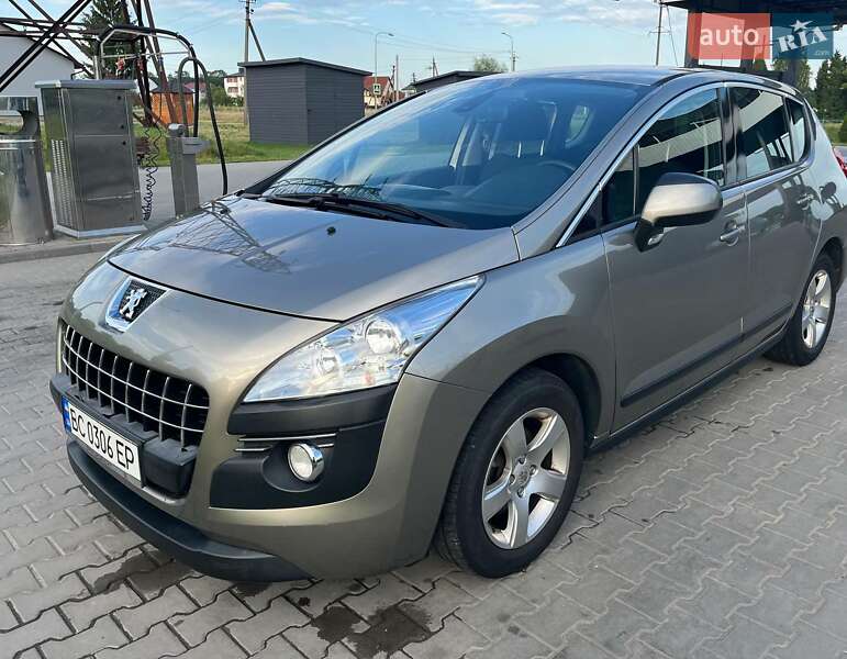 Peugeot 3008 2011