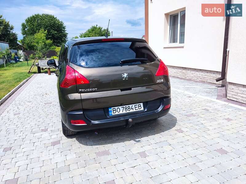 Внедорожник / Кроссовер Peugeot 3008 2010 в Тернополе
