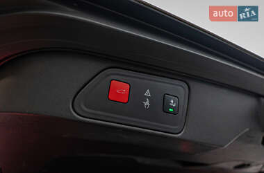 Внедорожник / Кроссовер Peugeot 3008 2019 в 