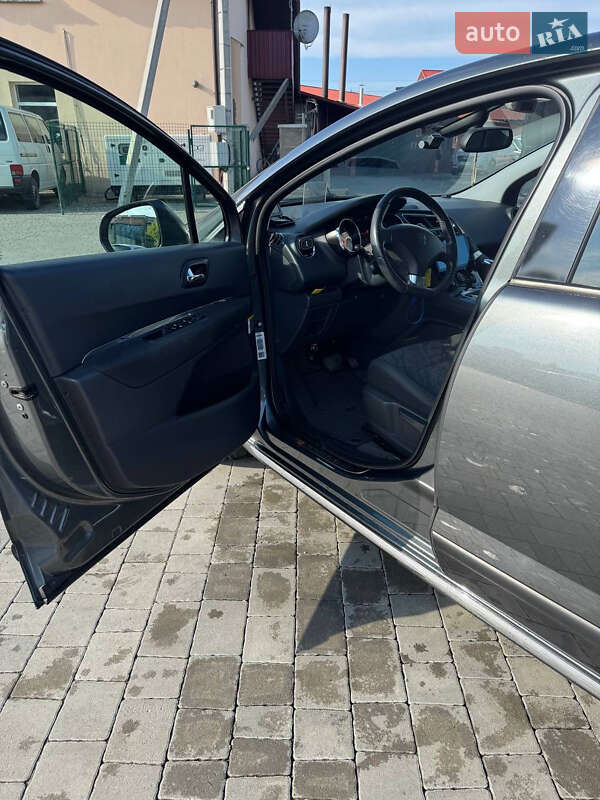 Позашляховик / Кросовер Peugeot 3008 2010 в Бродах