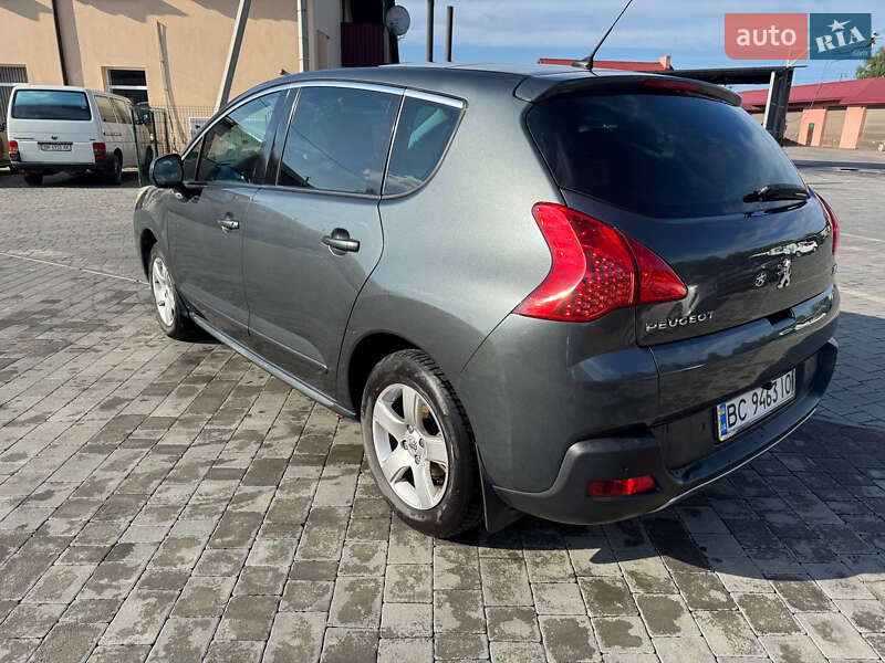 Позашляховик / Кросовер Peugeot 3008 2010 в Бродах