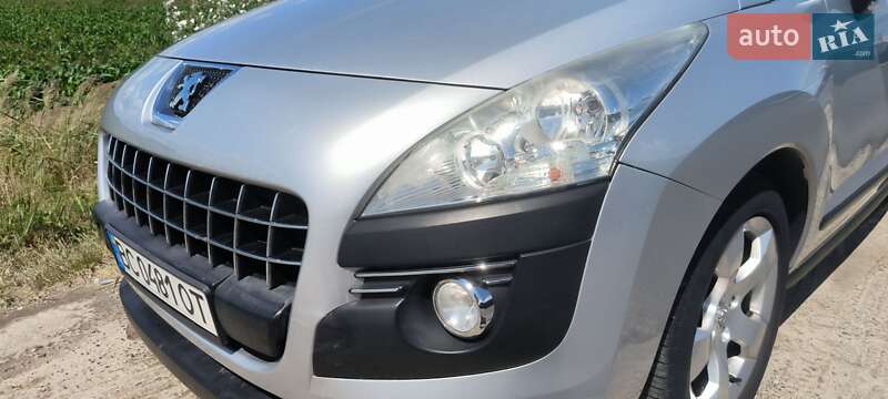 Позашляховик / Кросовер Peugeot 3008 2011 в Львові