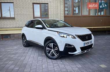 Внедорожник / Кроссовер Peugeot 3008 2020 в 