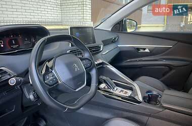 Внедорожник / Кроссовер Peugeot 3008 2020 в 