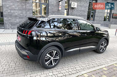 Позашляховик / Кросовер Peugeot 3008 2020 в 