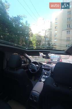 Позашляховик / Кросовер Peugeot 3008 2011 в Івано-Франківську