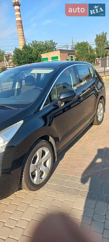 Внедорожник / Кроссовер Peugeot 3008 2010 в Староконстантинове