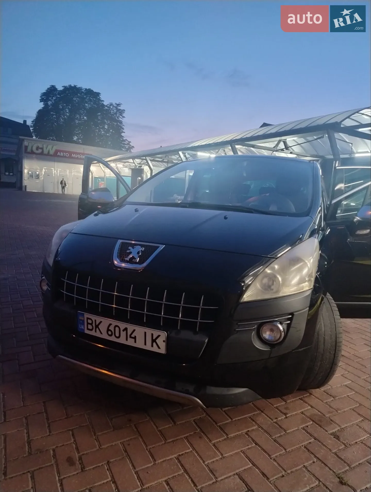 2011 Peugeot 3008 - мініатюра 4