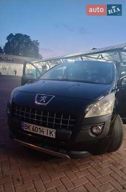 Внедорожник / Кроссовер Peugeot 3008 2011 в 