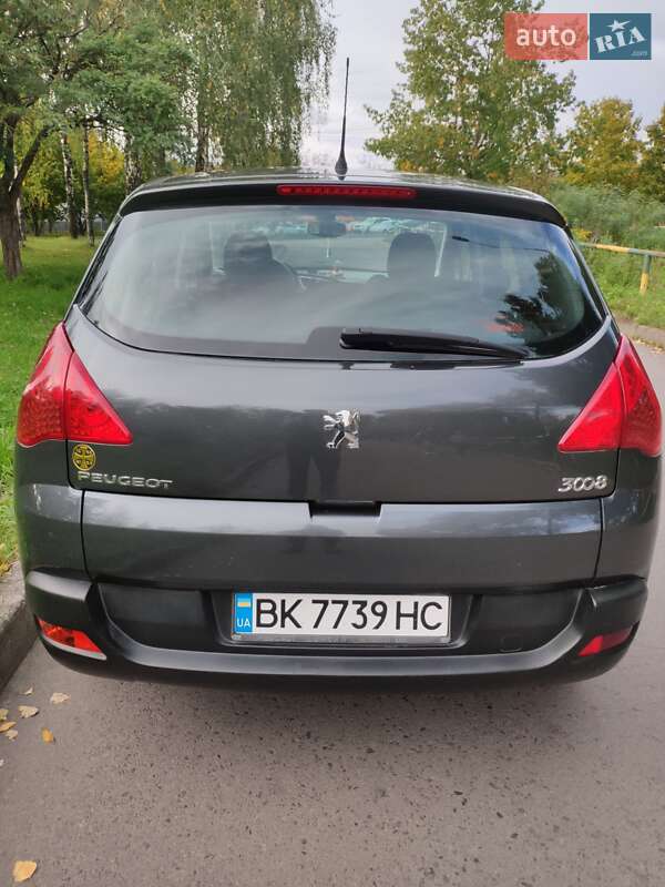 Внедорожник / Кроссовер Peugeot 3008 2012 в Ровно