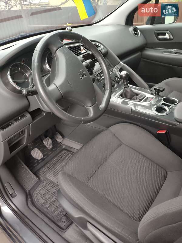 Внедорожник / Кроссовер Peugeot 3008 2012 в Ровно