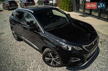 Внедорожник / Кроссовер Peugeot 3008 2018 в 