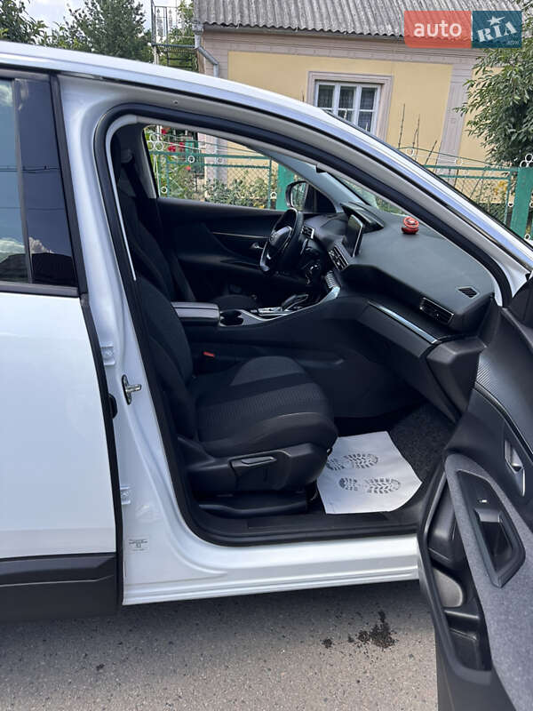 Позашляховик / Кросовер Peugeot 3008 2020 в Дубні