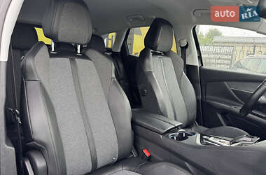 Внедорожник / Кроссовер Peugeot 3008 2020 в 